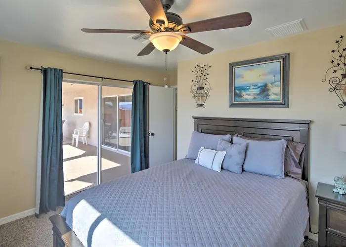 < 3 Mi To Havasu: W/ Patio & Grill! Holiday home